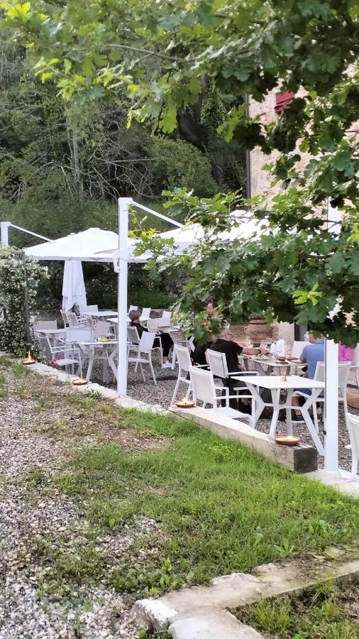 La Locanda Di Petriolo Монтичано Екстериор снимка